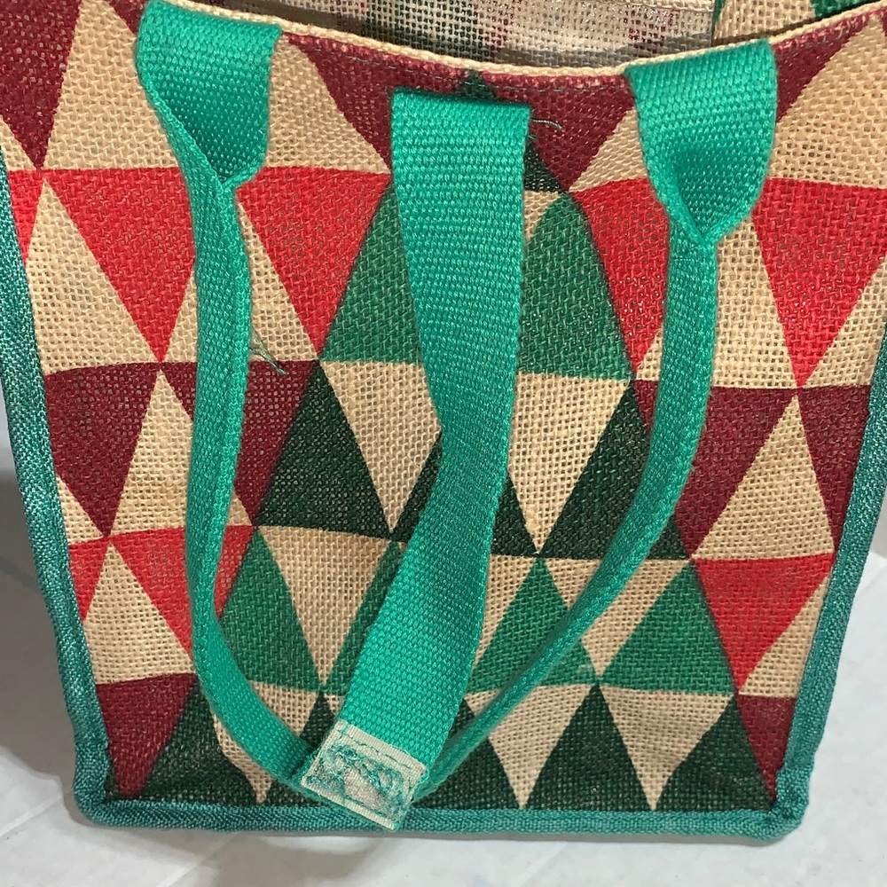 Geometric Pattern Tote Bag - Picture 5 of 9